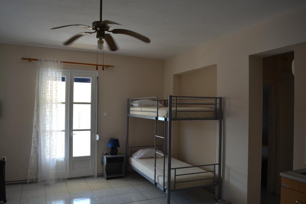 Iro Apartments Paralia Agias Foteinis Экстерьер фото